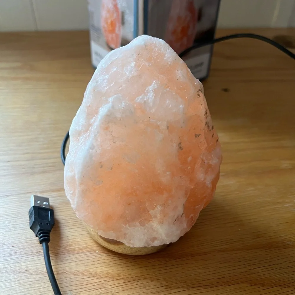 NIB New Room 2 Room Natural Himalayan Salt Lamp Natural Wood Base - USB Powered